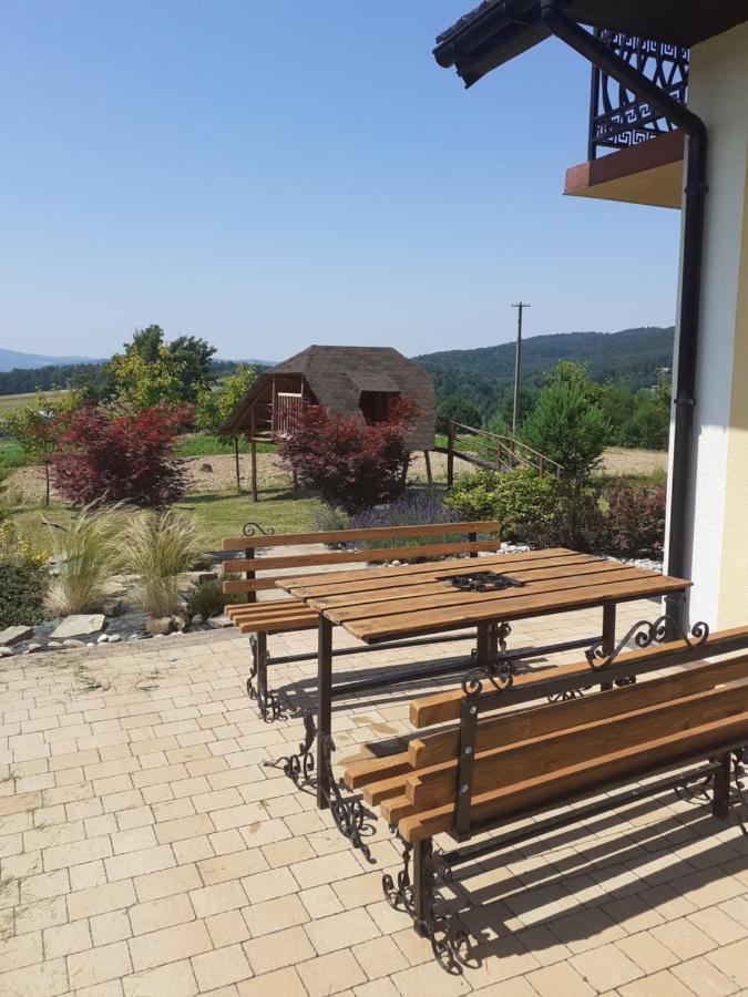 Dom W Okolicach Czchowa Wytrzyszczka Exterior foto